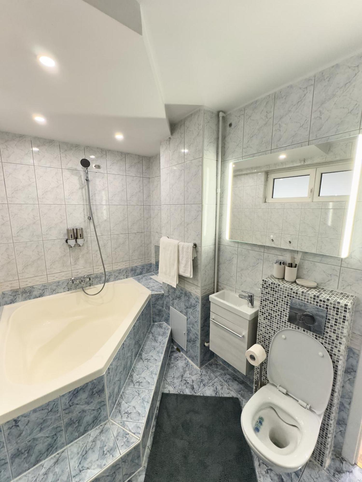 20 Apartment Centre Bucarest Extérieur photo